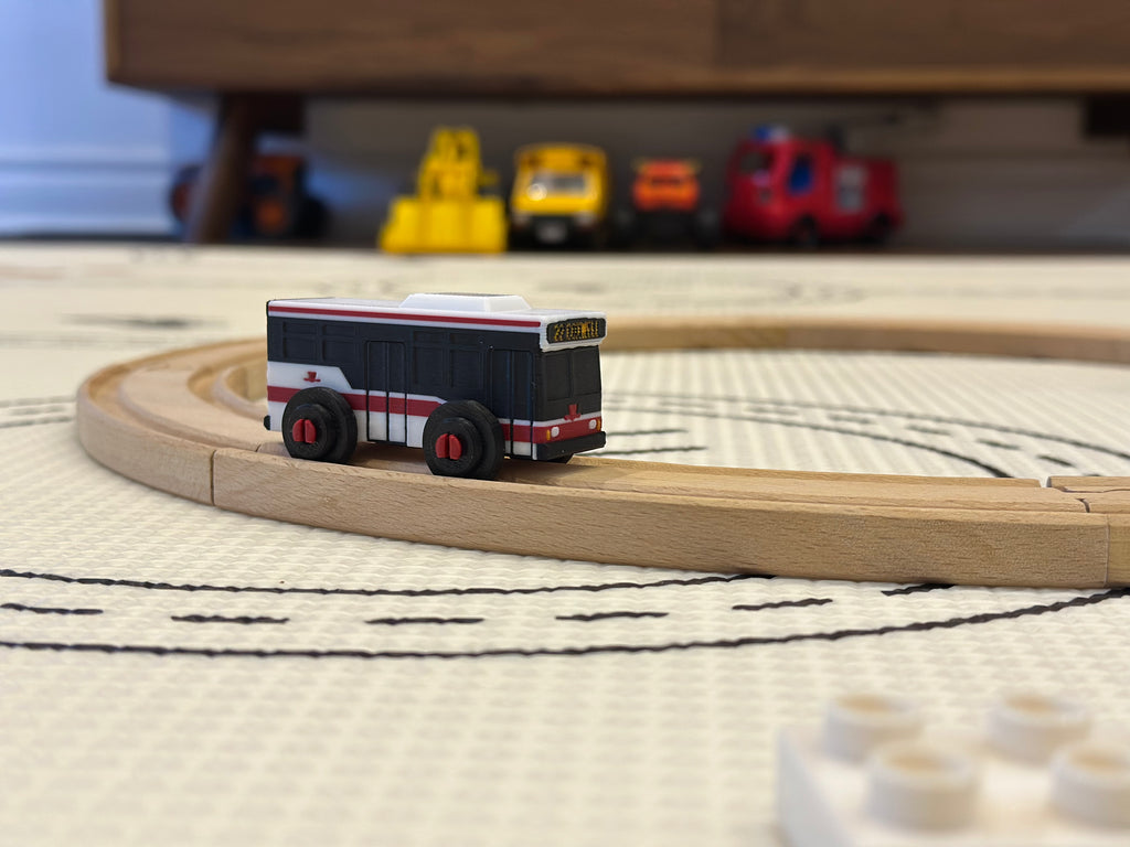 TTC Orion VII Bus Toy — Brio & IKEA LILLABO Compatible