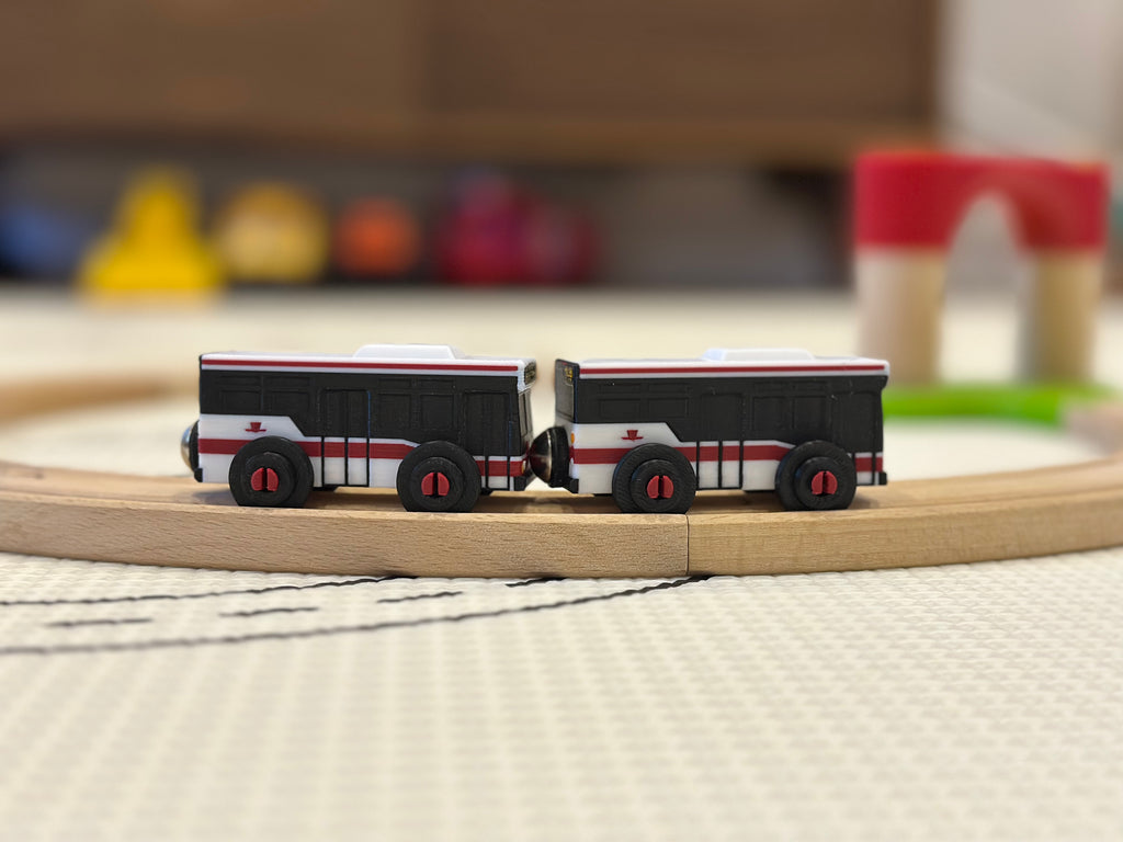 TTC Orion VII Bus Toy — Brio & IKEA LILLABO Compatible