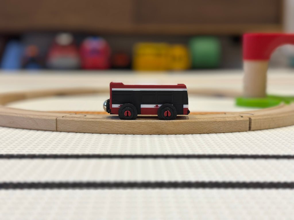 TTC NOVA LFS Bus Toy — Brio & IKEA LILLABO Compatible